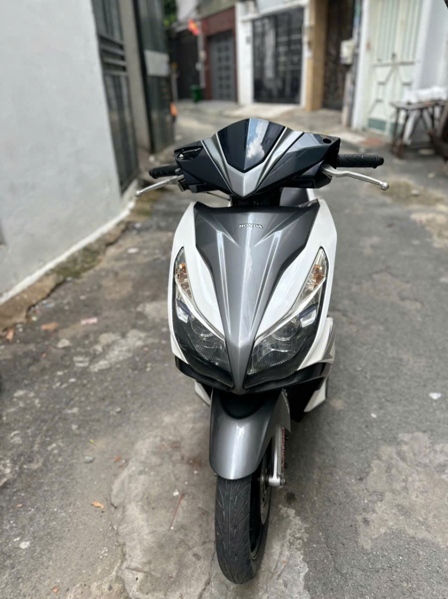 HONDA AIR BLADE 125 – 2013 – THIẾT KẾ THỂ THAO, MÁY ÊM BS 59N1-59137